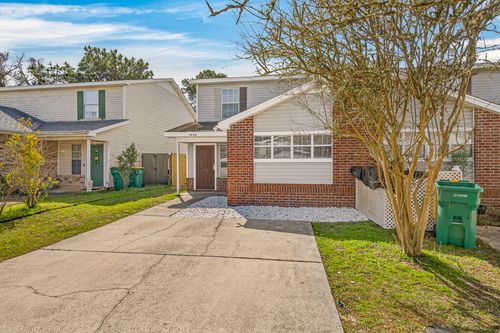 1826 Pointed Leaf Ln, Fort Walton Beach, FL, 32547-7082 | Card Image