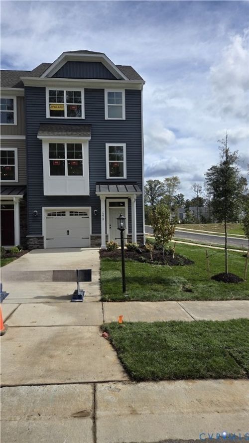 7773 Alexandria Dr, Chesterfield, VA, 23832-2181 | Card Image