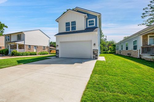 26346 Townley St, Madison Heights, MI, 48071-3635 | Card Image