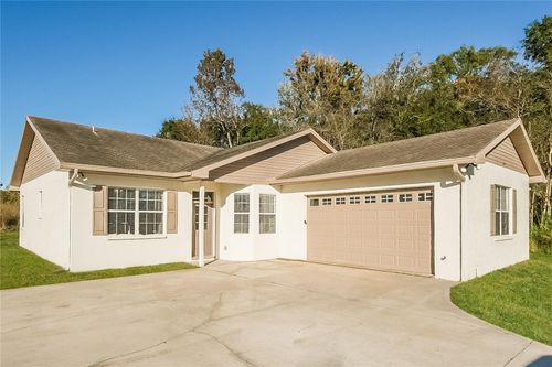 3300 Hickman Ave, PLANT CITY, FL, 33563-4018 | Card Image