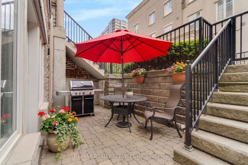 632-38 Western Battery Rd, Toronto, ON, M6K3N9 | Card Image