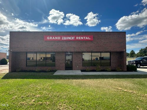 306 S Powell Ave, Dunn, NC, 28334-4671 | Card Image