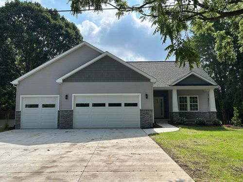 5966 E Sleepy Hollow Ln, East Lansing, MI, 48823 | Card Image