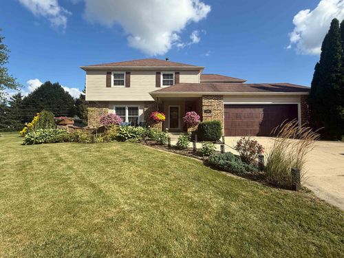 140 Dana Dr, BEAVER DAM, WI, 53916-1426 | Card Image