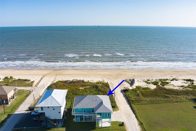 852 Lazy Ln, House other with 4 bedrooms, 3 bathrooms and 1 parking in Crystal Beach TX | Image 42