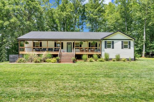 1369 Timberlake Dr, Lynchburg, VA, 24502-3725 | Card Image