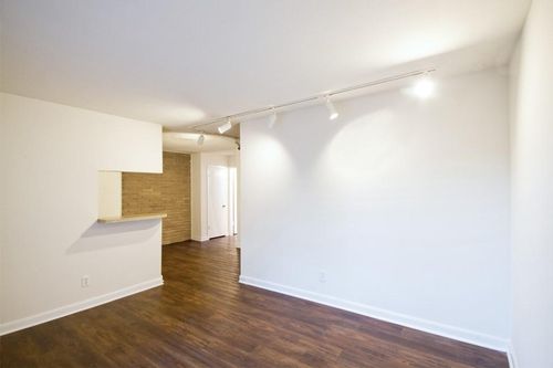 apt-3-936 Heights Blvd, Houston, TX, 77008-6949 | Card Image