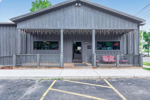 300 W North St, Jackson, MI, 49202-3311 | Card Image