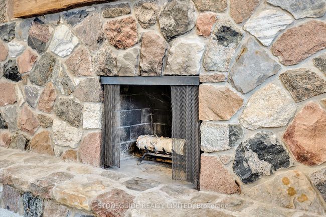 2515 Edgewood Pk, House other with 4 bedrooms, 2 bathrooms and 4 parking in Cavan ON | Image 6