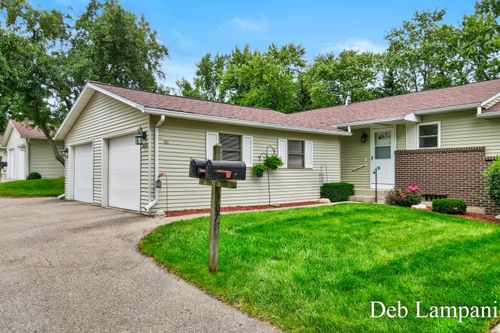 3074 Riviera Ct Se, Grand Rapids, MI, 49512-1832 | Card Image