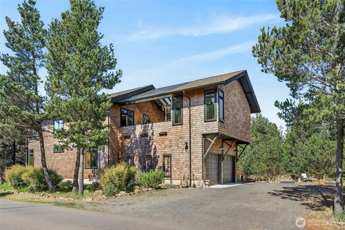 306 6th St Nw, Long Beach, WA, 98631-4061 | Card Image