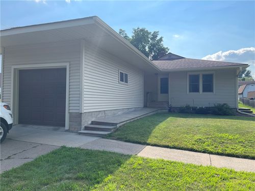 119 N Jackson St, Boyd, WI, 54726-9010 | Card Image