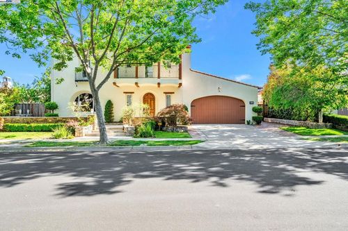 2048 Feathermint Dr, San Ramon, CA, 94582-5268 | Card Image