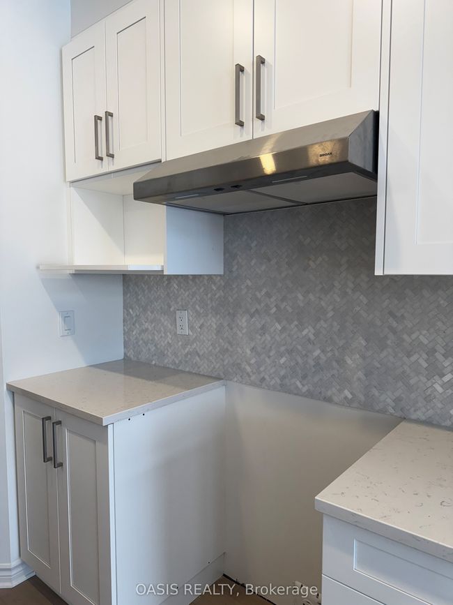 794 Antonio Farley St, House attached with 3 bedrooms, 3 bathrooms and 1 parking in Orléans ON | Image 5