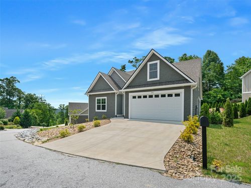 241 Millbrae Loop, Hendersonville, NC, 28791-5309 | Card Image
