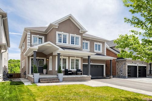 545 Clifford Perry Pl, Newmarket, ON, L3X0J1 | Card Image