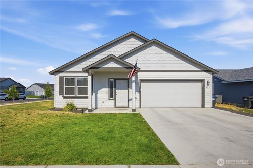 98837-333 N Saratoga Way, Moses Lake, WA, 98837-5706 | Card Image