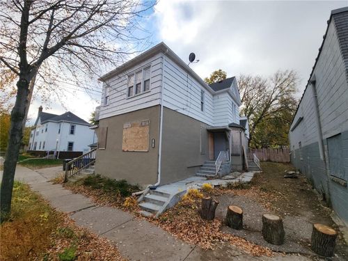 9 E 37th St, Minneapolis, MN, 55409-1332 | Card Image