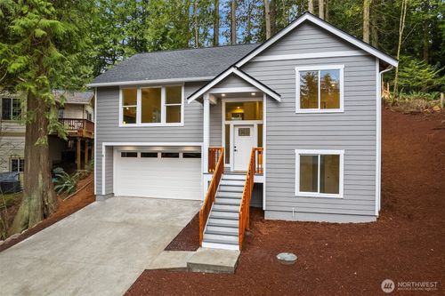 4 Twin Flower Circle, Bellingham, WA, 98229 | Card Image