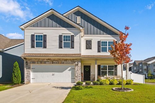 500 Charing Cross Dr, Lebanon, TN, 37087-5091 | Card Image