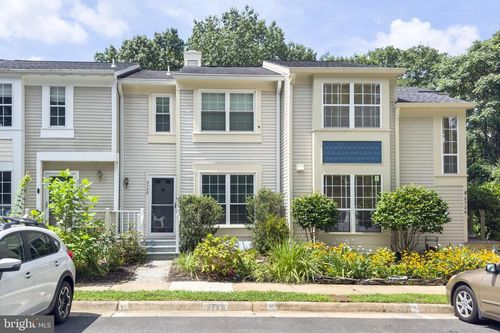 5728 Evergreen Knoll Ct, ALEXANDRIA, VA, 22303-1053 | Card Image