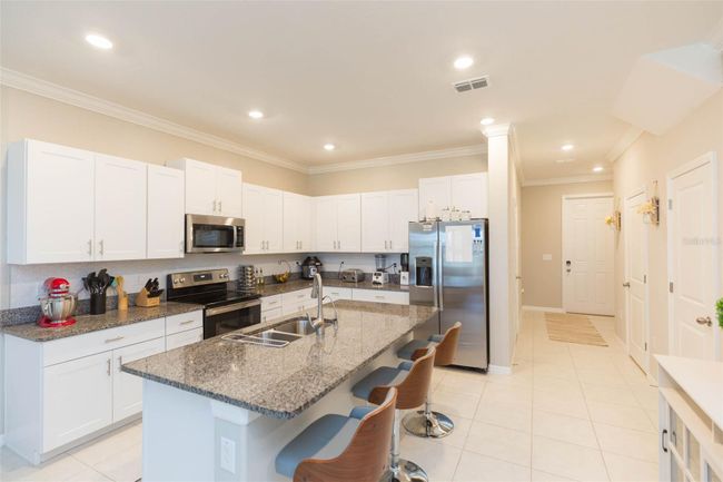 31915 Blue Passing Loop, Townhouse with 3 bedrooms, 2 bathrooms and null parking in Wesley Chapel FL | Image 10