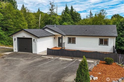 71 Carson Avenue Se Port Orchard Wa 98366-3803, Port Orchard, WA, 98366 | Card Image