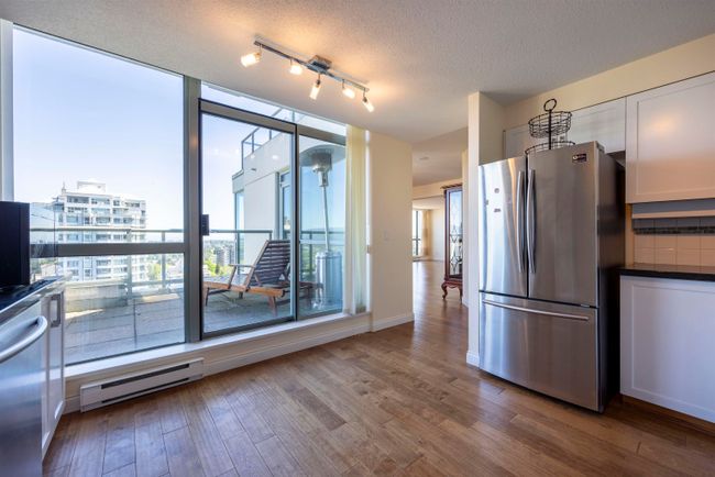 1702 - 4788 Hazel Street, Condo with 3 bedrooms, 2 bathrooms and 2 parking in Burnaby BC | Image 13