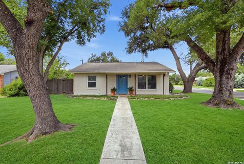 110 Eastley Dr, San Antonio, TX, 78217-5709 | Card Image