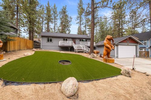 1217 Redwood Dr, Big Bear Lake, CA, 92315-9804 | Card Image