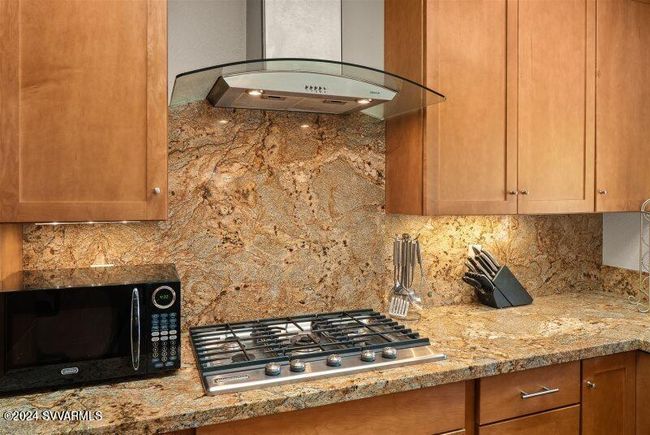135 Starlight Way Way, House other with 3 bedrooms, 2 bathrooms and null parking in Sedona AZ | Image 11