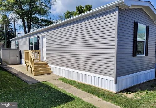 47 Hilltop Ave, AKRON, PA, 17501-1455 | Card Image