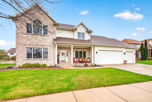 325 E Stratford Lane, APPLETON, WI, 54913 | Card Image