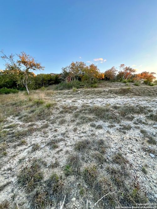 000 Carson Spgs, San Antonio, TX, 78255 | Card Image