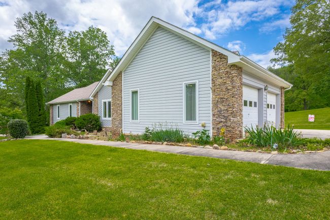 19 Lower Brow Rd, House other with 5 bedrooms, 4 bathrooms and null parking in Dunlap TN | Image 129