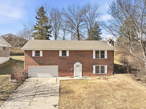 605 Belair Dr, Jefferson City, MO, 65109-0779 | Card Image