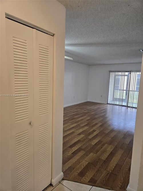 0-2257 Sw 80th Ter, Miramar, FL, 33025-2289 | Card Image