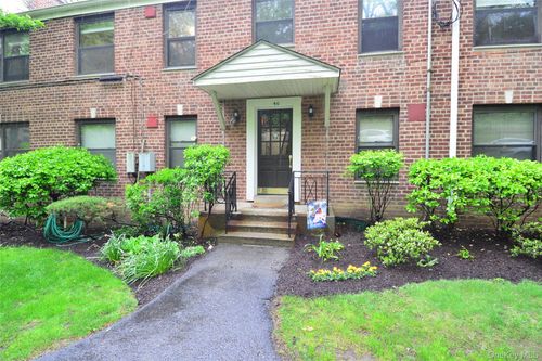 2a-40 Rockledge Rd, Hartsdale, NY, 10530-3444 | Card Image