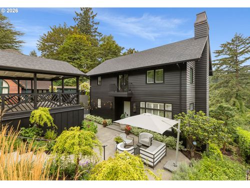 1941 Sw Montgomery Pl, Portland, OR, 97201-2446 | Card Image