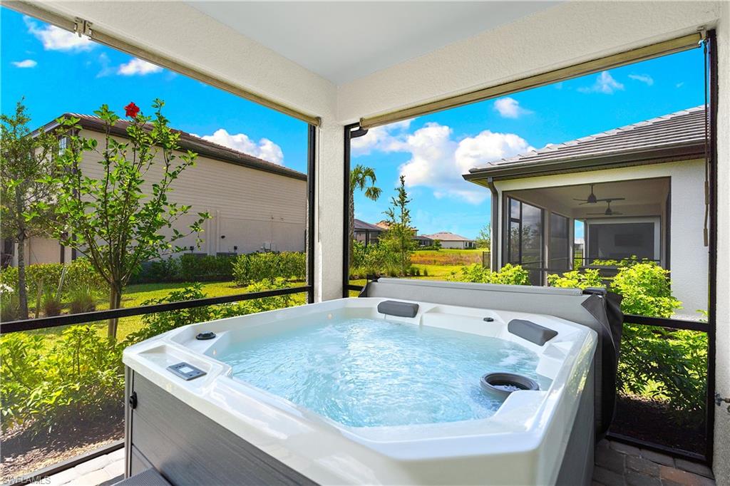 Residential in ESTERO 3