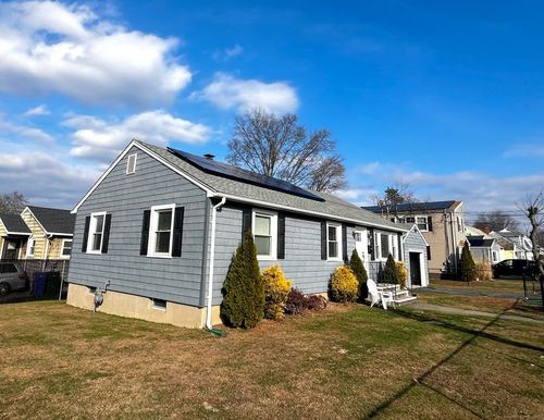 20 Glenfield Ave, Stratford, CT, 06614-4044 | Card Image