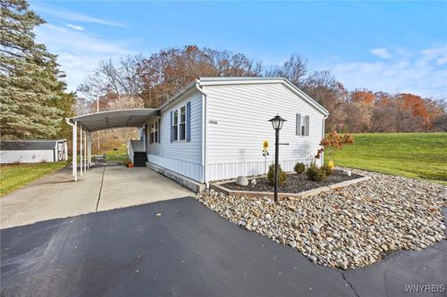 1023 Wish Cir, East Aurora, NY, 14052-9653 | Card Image