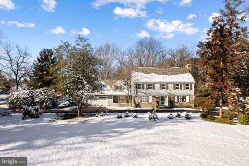 2005 Makefield Rd, Yardley, PA, 19067-3139 | Card Image