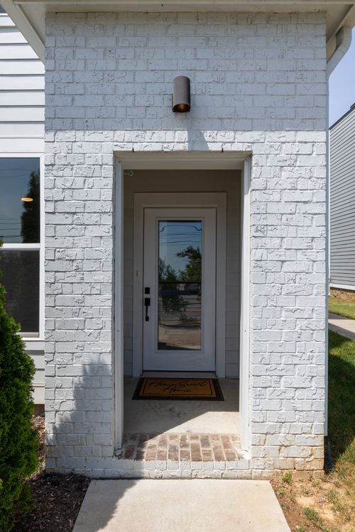 22-500 Creative Way, Madison, TN, 37115 | Card Image