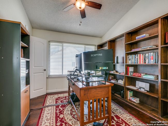 APT-7 - 7123 Thrush View Ln, Condo with 2 bedrooms, 2 bathrooms and null parking in San Antonio TX | Image 4