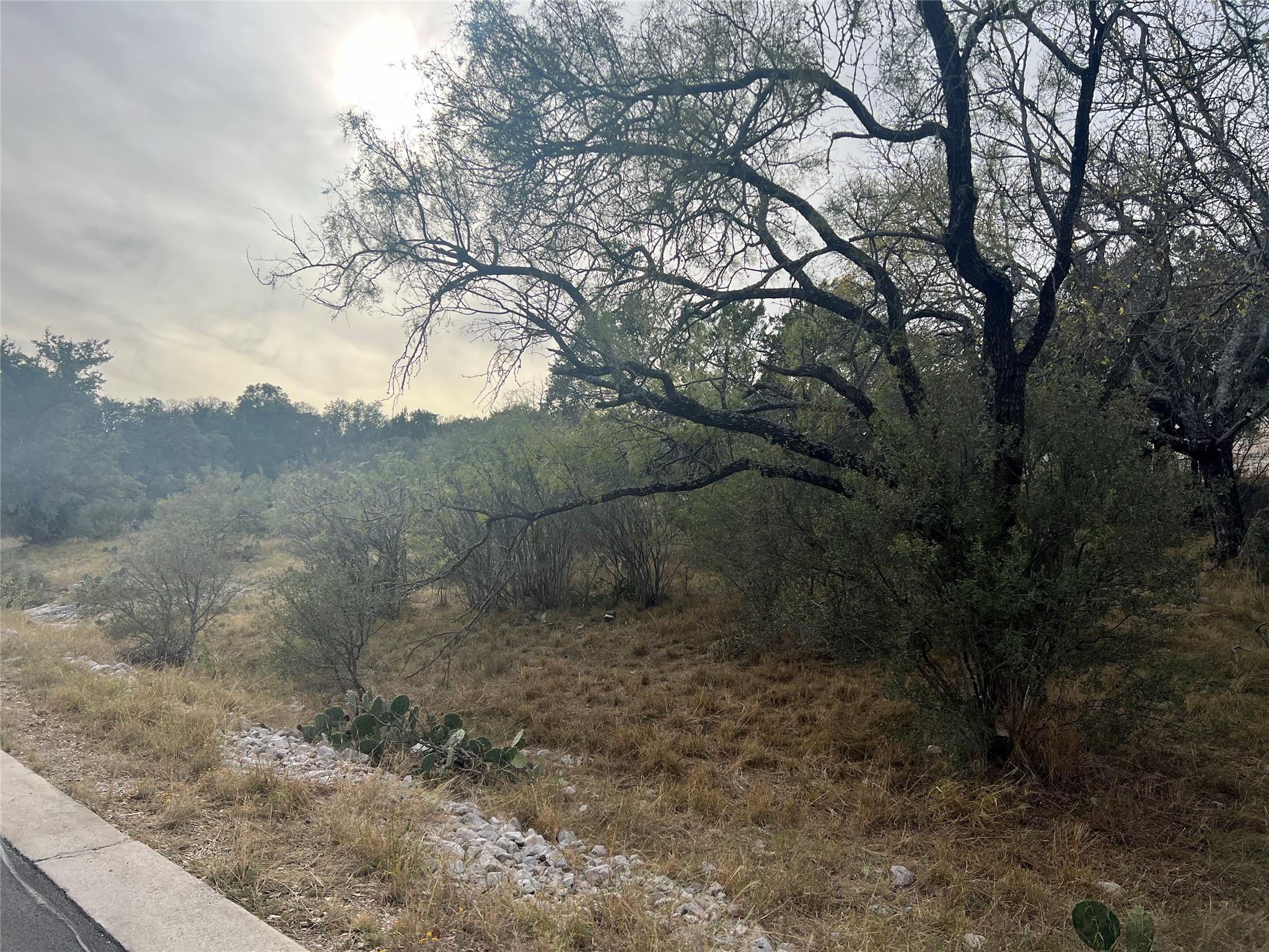 Land in Horseshoe Bay 4