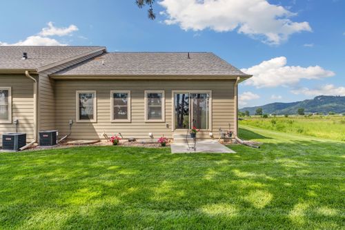 1800 Prairie Pl, HOLMEN, WI, 54636-2218 | Card Image