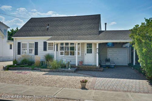 53 C St, Seaside Park, NJ, 08752-1606 | Card Image