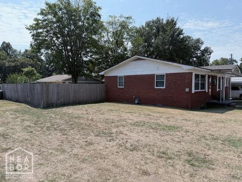 101 Elm St, Lake City, AR, 72437-9308 | Card Image