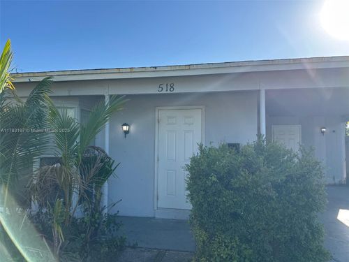 518 Crescent Dr, Lake Park, FL, 33403-2228 | Card Image